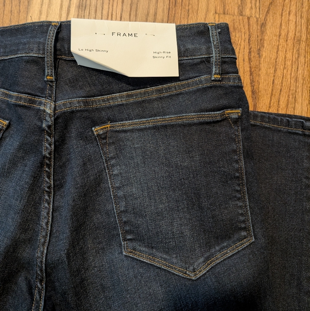 Jeans - Picture 4 of 5